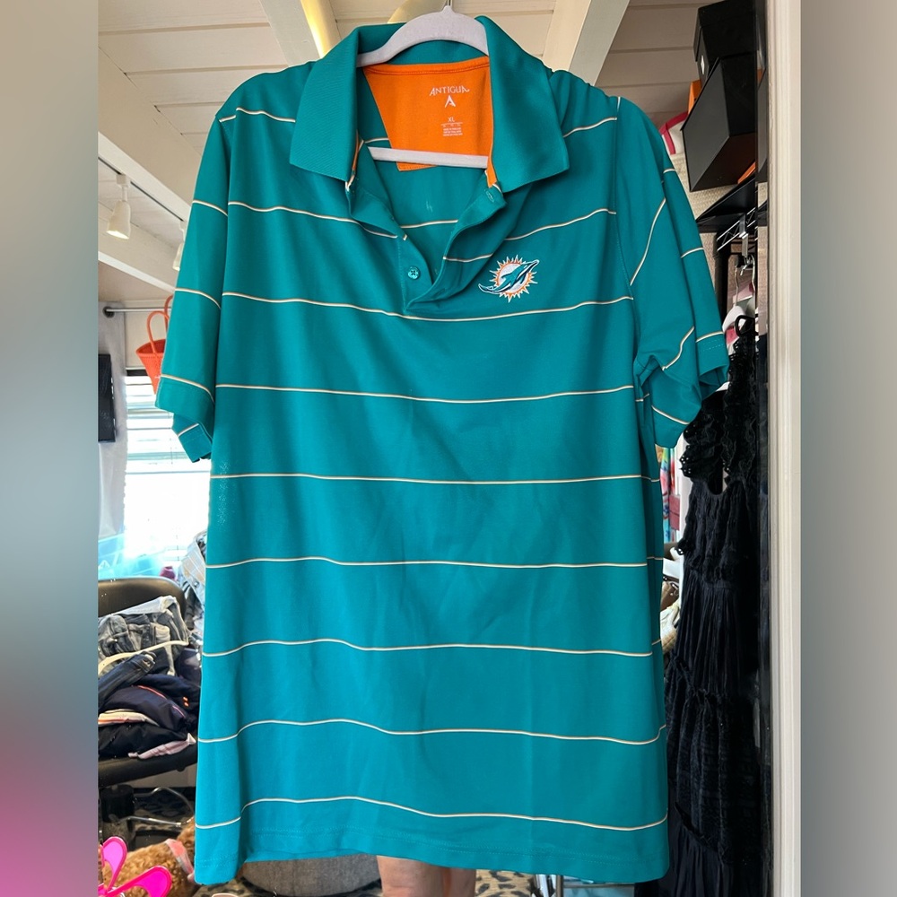 Miami Dolphins polo size X-Large